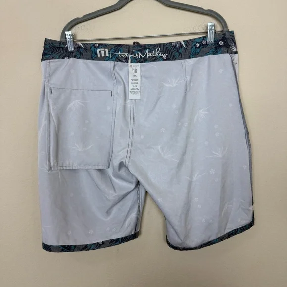Travis Mathew’s Board Shorts Blue Floral | 35 - Picture 5 of 7
